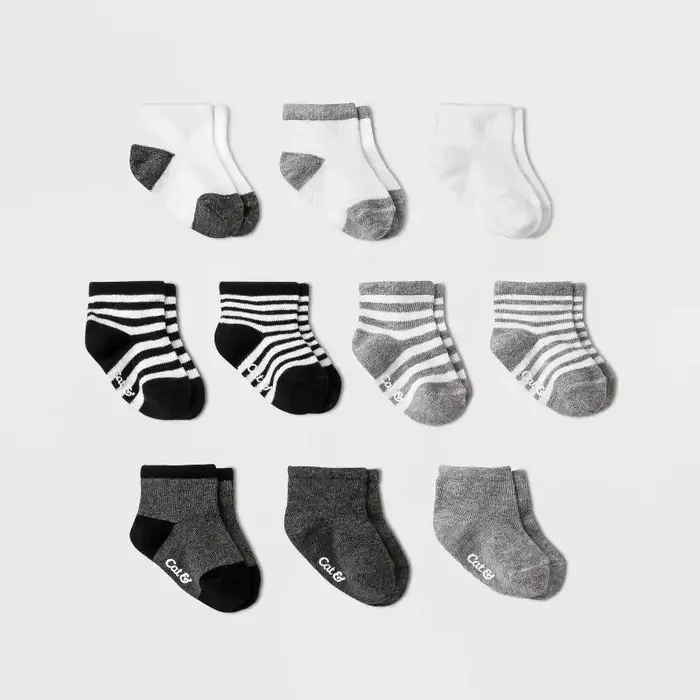 Baby Boys‘ 10pk Ankle Socks – Cat & Jack™ Black/Gray 6-12M Multi-Stripe Knit, Flat Seams