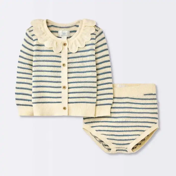 Baby Girls‘ 2pc Striped Peter Pan Collared Sweater Set – Cloud Island™ Blue Newborn