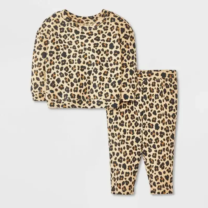 Baby Girls‘ Cheetah Print Waffle Sweatshirt & Legging Set – Cat & Jack™ Brown 6-9M