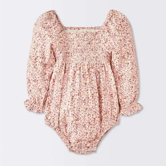 Baby Girls‘ Floral Smocked Romper – Cloud Island™ Pink Newborn