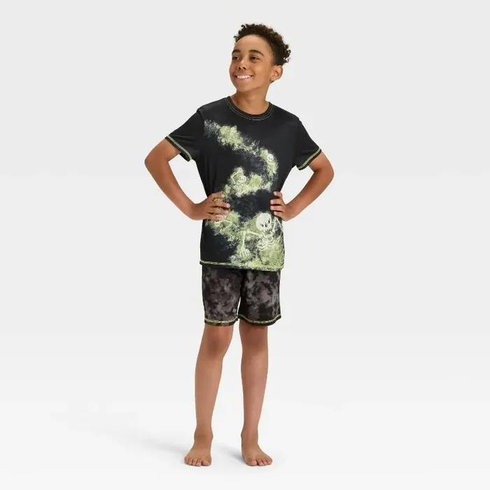 Boys‘ 2pc Short Sleeve Halloween Pajama Set – Cat & Jack™ Black M