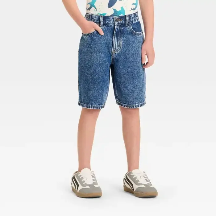 Boys‘ ‘At the Knee‘ Denim Shorts – Cat & Jack™ Medium Wash 4