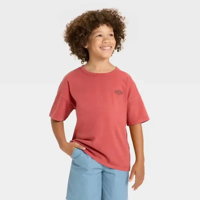 Boys‘ Short Sleeve Relaxed Fit T-Shirt – Cat & Jack™ Light Red S