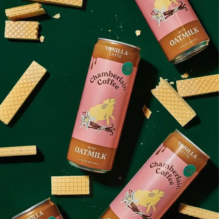 Chamberlain Coffee Vanilla Latte with Oatmilk – 11 fl oz