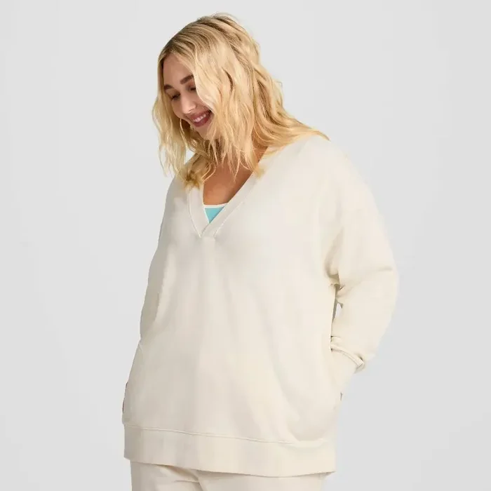 Champion Women‘s Long Sleeve V-Neck French Terry Pullover – Cream L