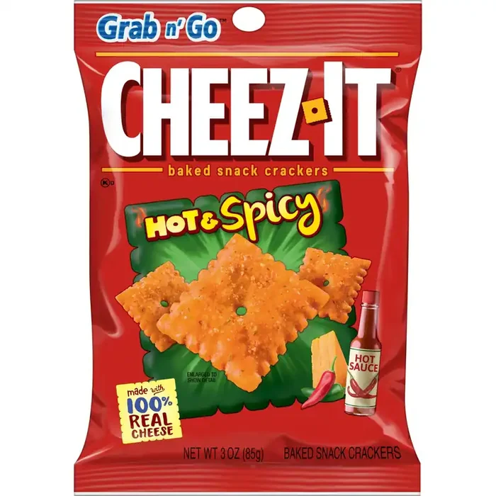 Cheez-It Cheese Crackers, Baked Snack Crackers, Office and Kids Snacks, Hot and Spicy, 3oz Bag, 1 Bag