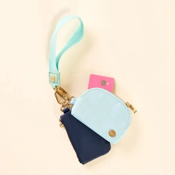 DYNAMIC DUO WRISTLET AQUA