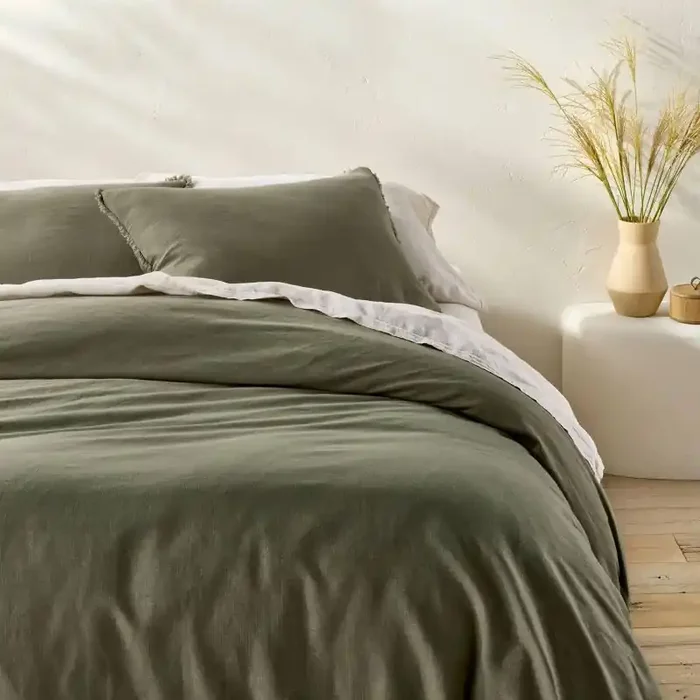 Full/Queen Heavyweight Linen Blend Duvet Cover and Sham Set Olive Green – Casaluna™
