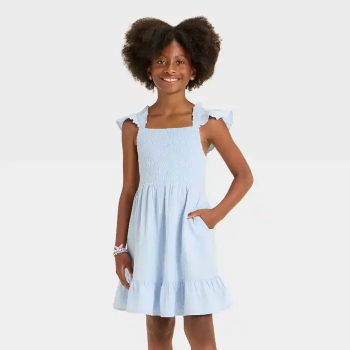 Girls‘ Sleeveless Solid Woven Dress – Cat & Jack™ Light Blue XS
