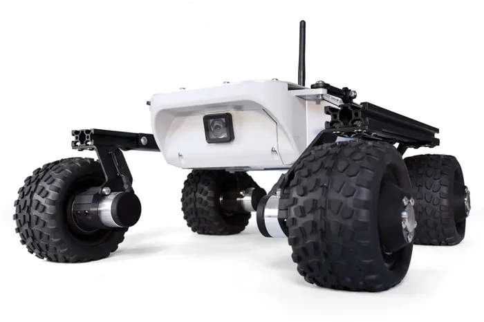 Leo Rover Mobile Robot for Indoor and Outdoor Use – V1.8
