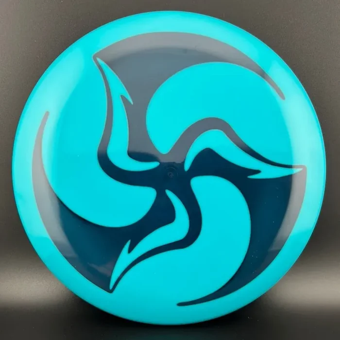 S-Line P2 – Official Huk Tri-Fly Dyed