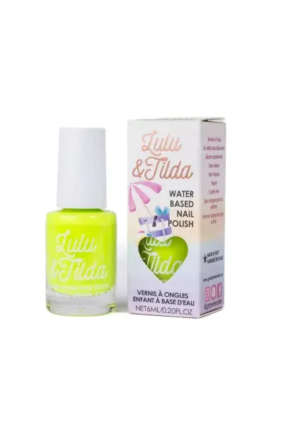 WASH NAIL POLISH WEEKEND AWAY